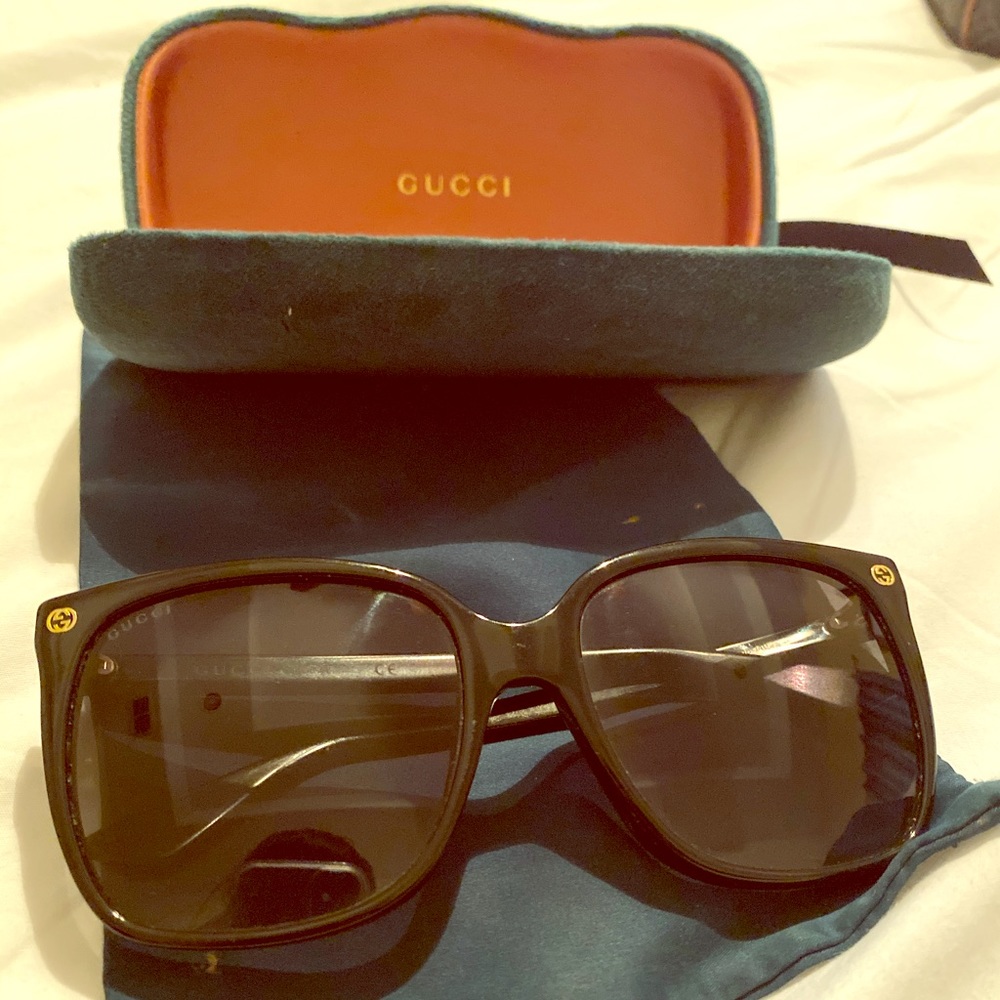 Gucci sunglasses case only 😍 😎😎